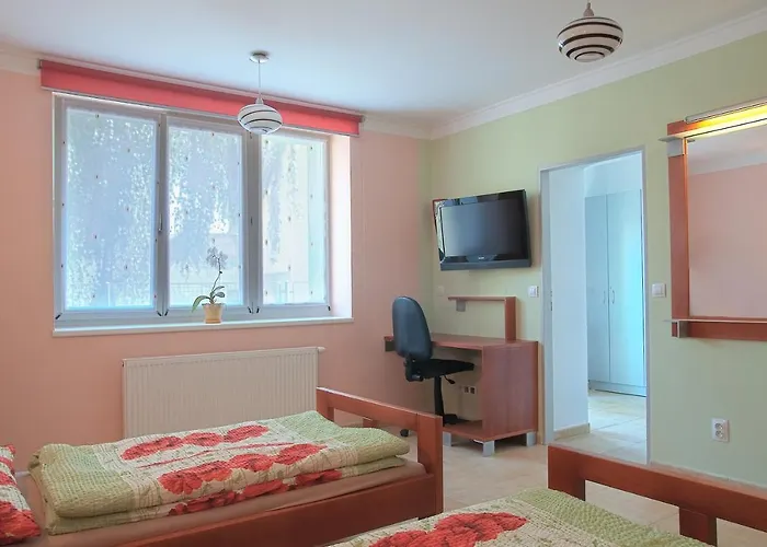 U Vinoteky 4* Nymburk